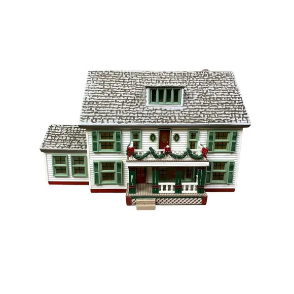 Hallmark Plain & Tall Village Collection SARAH'S MAINE HOME 1994 (1 of 5) NOB - Picture 5 of 9